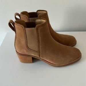 ROOTS Heeled Leather Boots